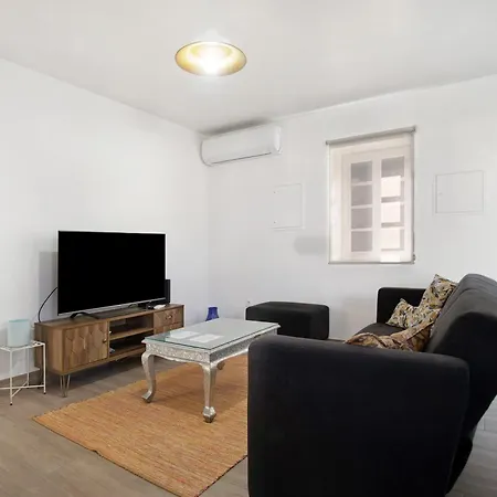 Casa Davo לייריה