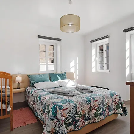 Casa Davo بيت للعطل ليريا